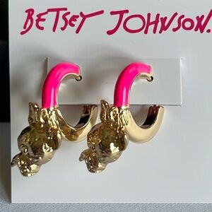 Betsey Johnson Frenchie Enamel Huggie Hoop Earrings Gold neon Pink NWT